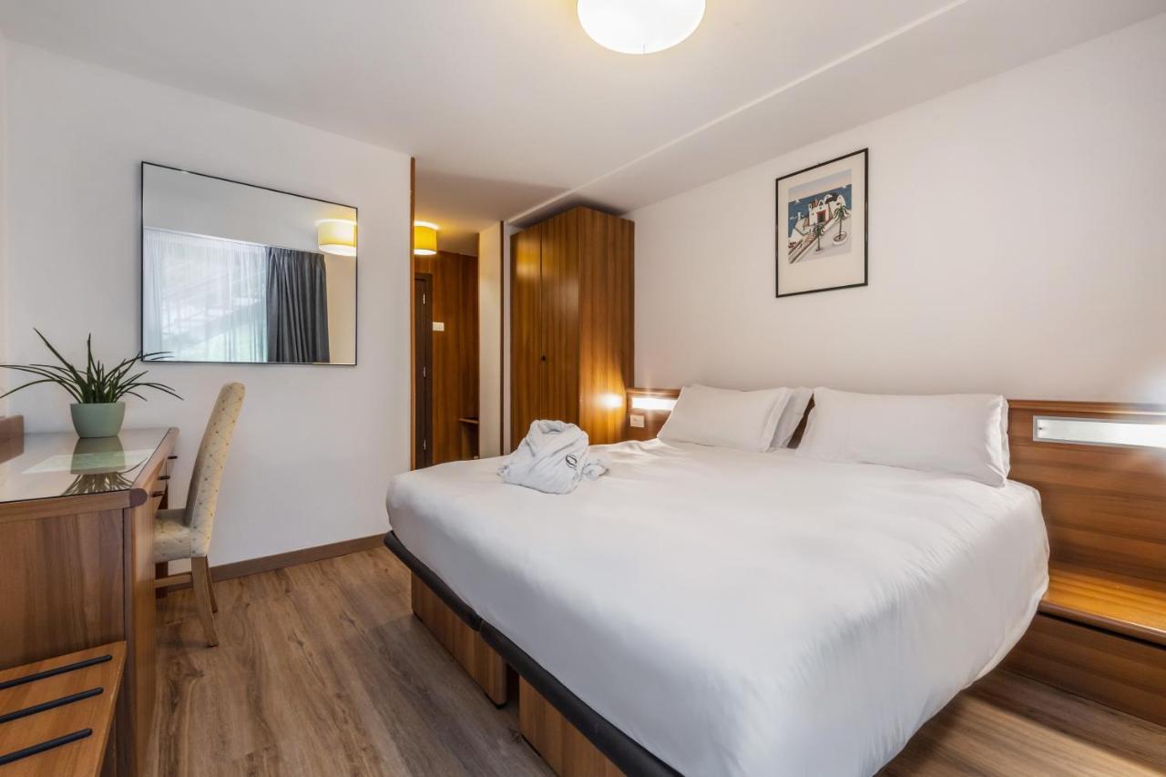 Luna Wellness Hotel Folgarida Buitenkant foto