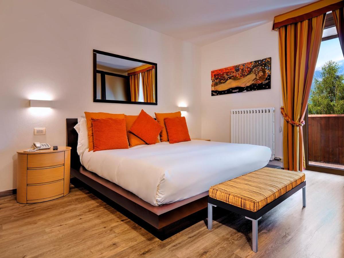 Luna Wellness Hotel Folgarida Buitenkant foto