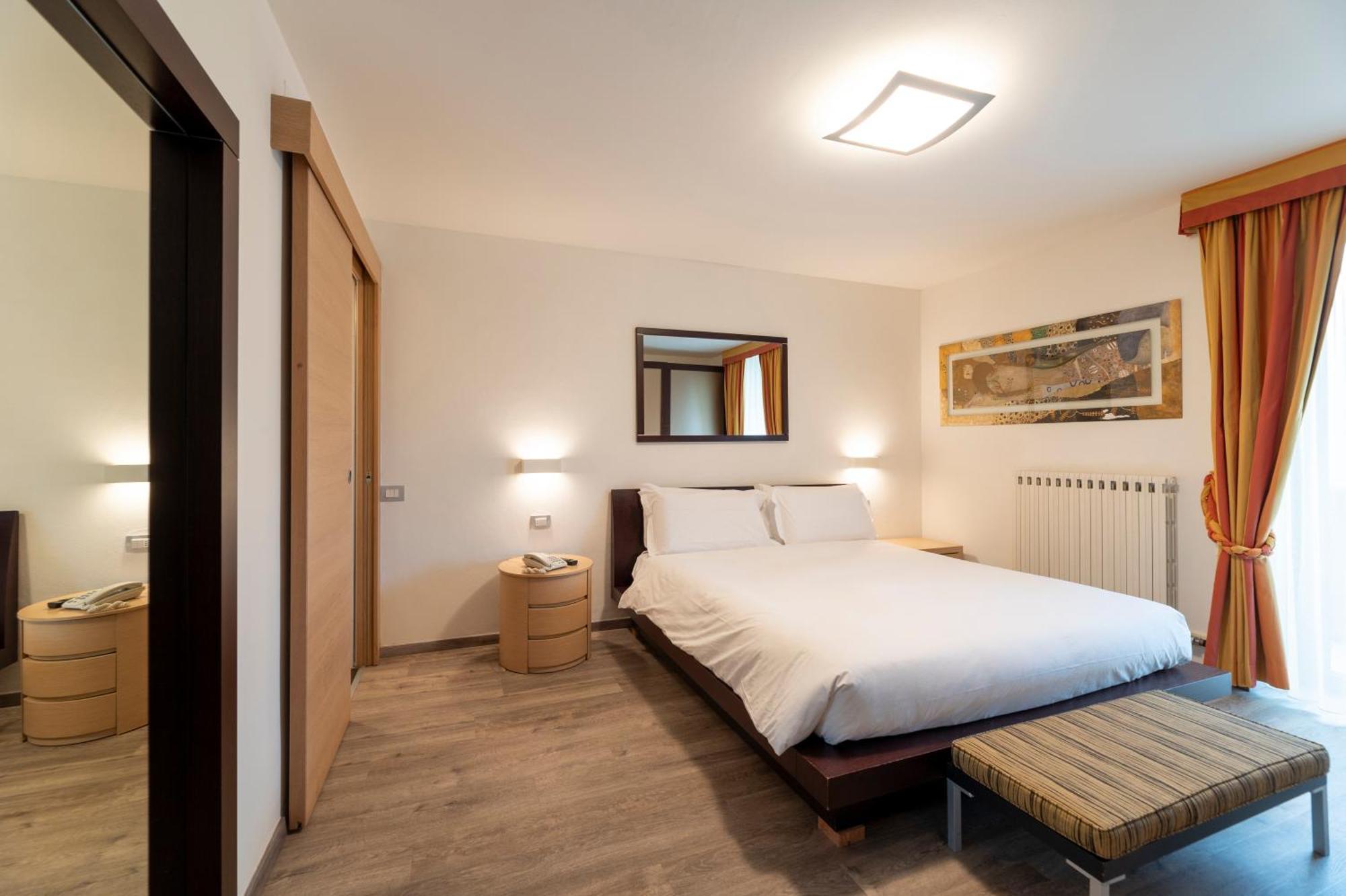 Luna Wellness Hotel Folgarida Buitenkant foto
