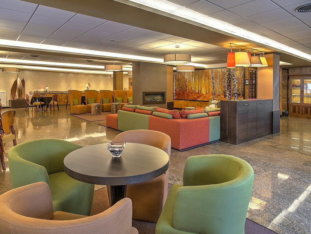 Luna Wellness Hotel Folgarida Buitenkant foto