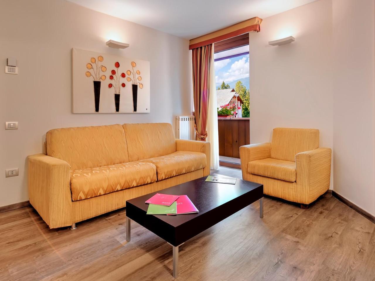 Luna Wellness Hotel Folgarida Buitenkant foto