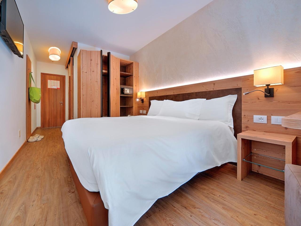 Luna Wellness Hotel Folgarida Buitenkant foto